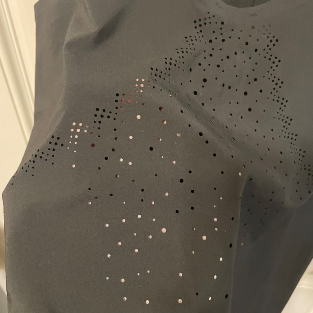 LULULEMON RUNING TANK - Picture 5 of 6